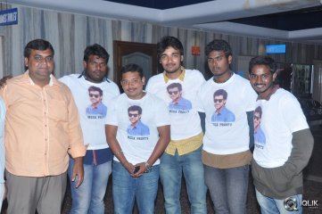 Mukunda Movie Hungama at Sandhya Theatre